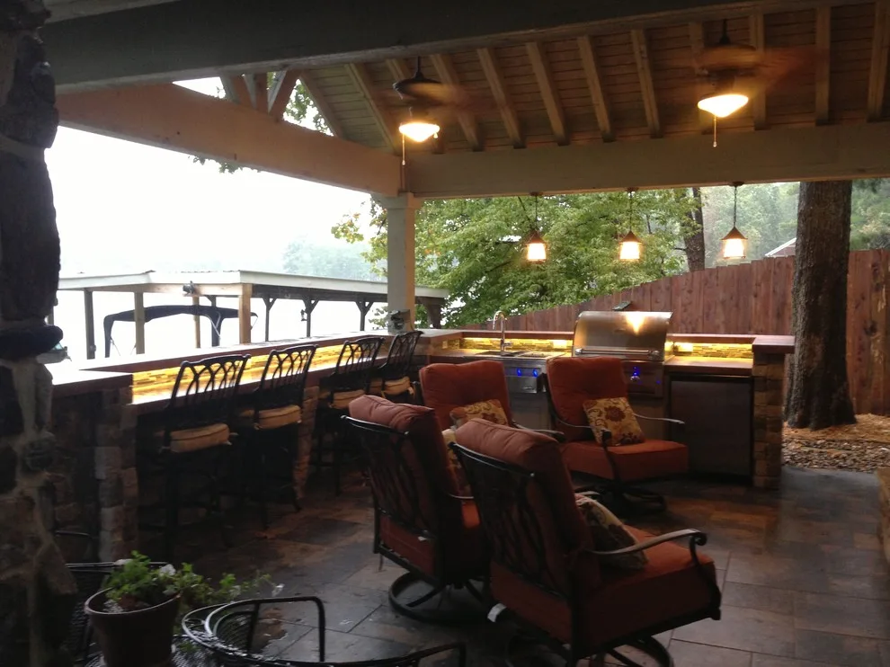 Bridget Lane Al Fresco Kitchen by Hughes Design And Construction, Inc. - Photo 4