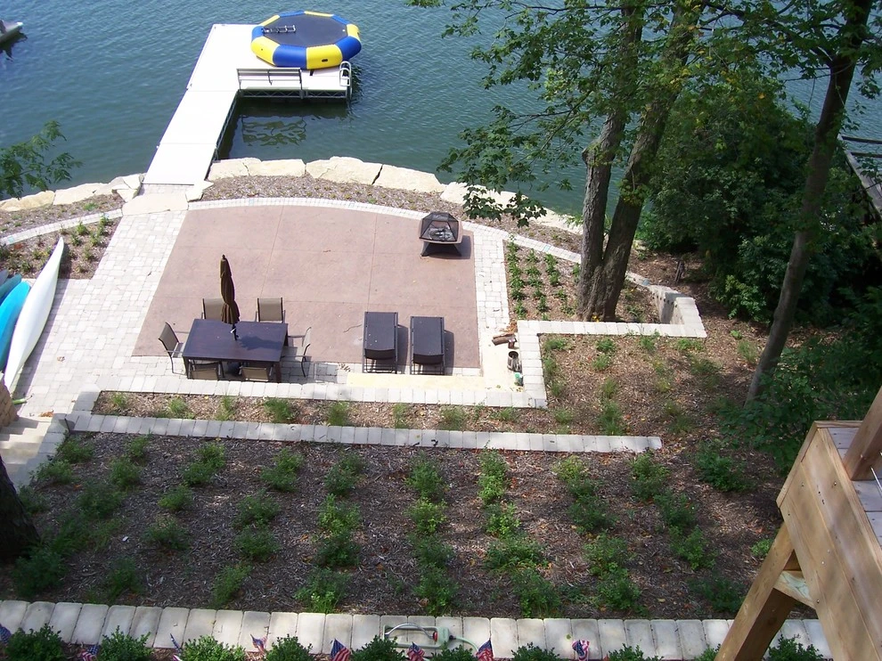 Iowa City Landscaping & Garden Center - Photo 11