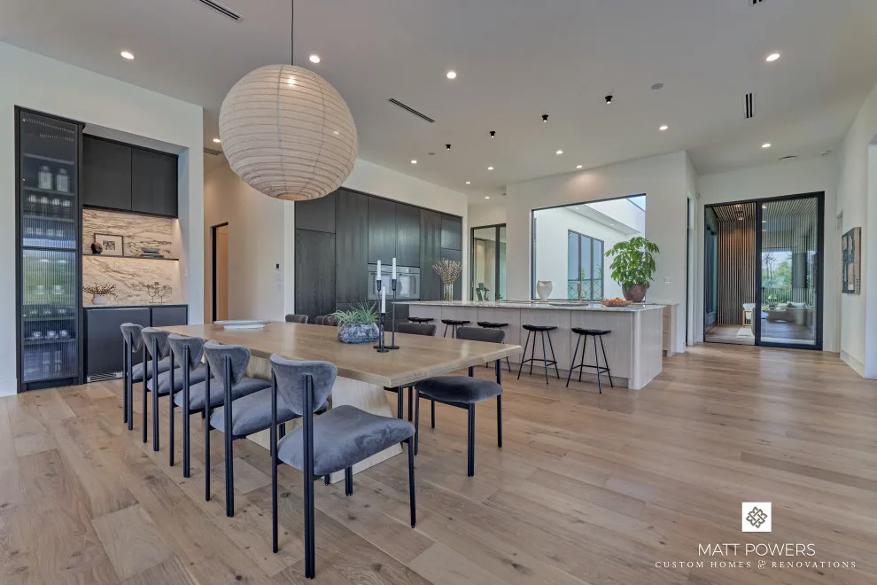 Carlton Woods Contemporary Golf Course Residence by Matt Powers Custom Homes & Renovations - Photo 11