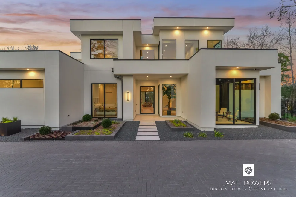 Carlton Woods Contemporary Golf Course Residence by Matt Powers Custom Homes & Renovations - Photo 24