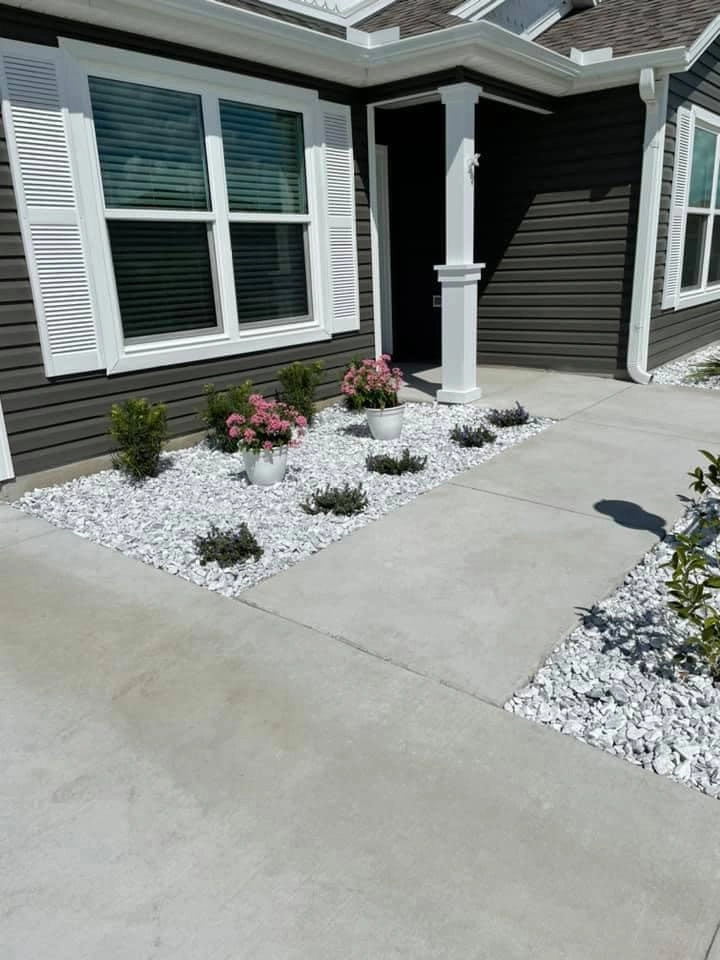 Completed Projects by Chessari Sod Services And Landscape LLC - Photo 28