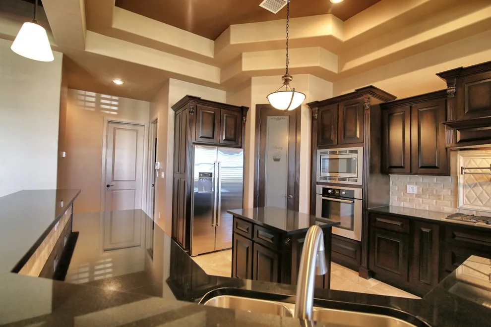 Carmine by Bella Vista Custom Homes, Inc. - Photo 3