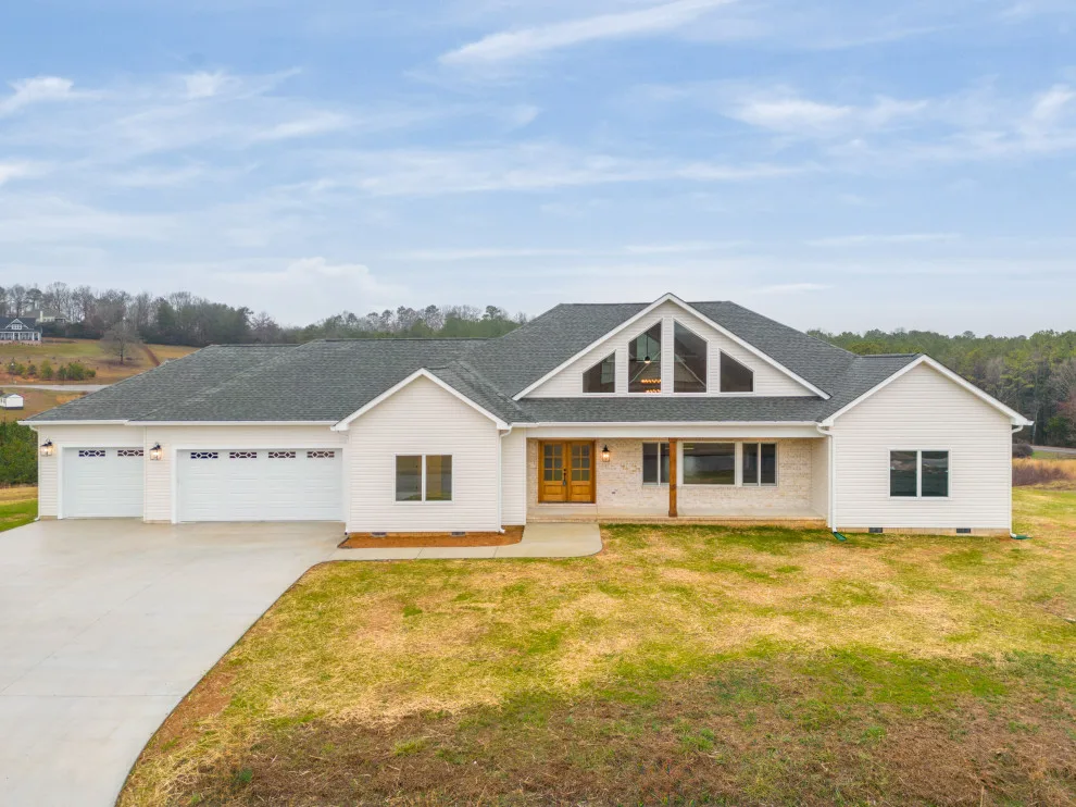 Mountain Meadows in Charleston, TN by Lantern Homes - Photo 2