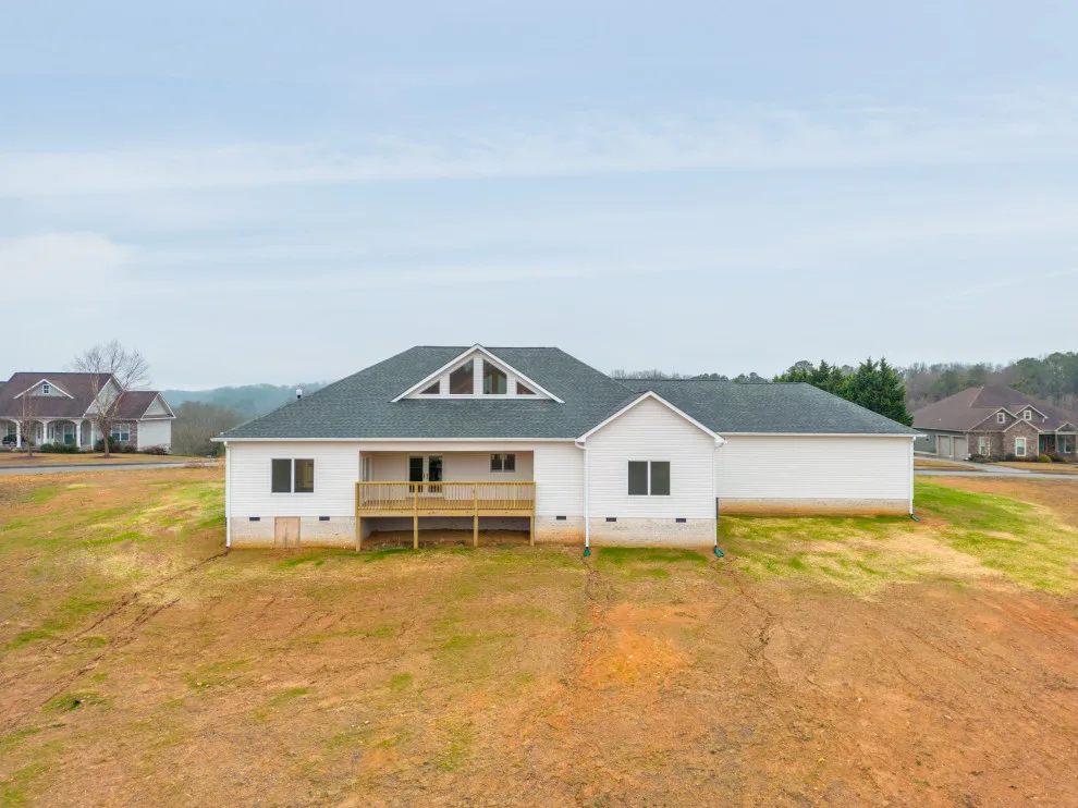 Mountain Meadows in Charleston, TN by Lantern Homes - Photo 13