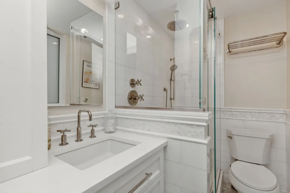 Stylish New York City Renovation by Essential NY - Photo 9