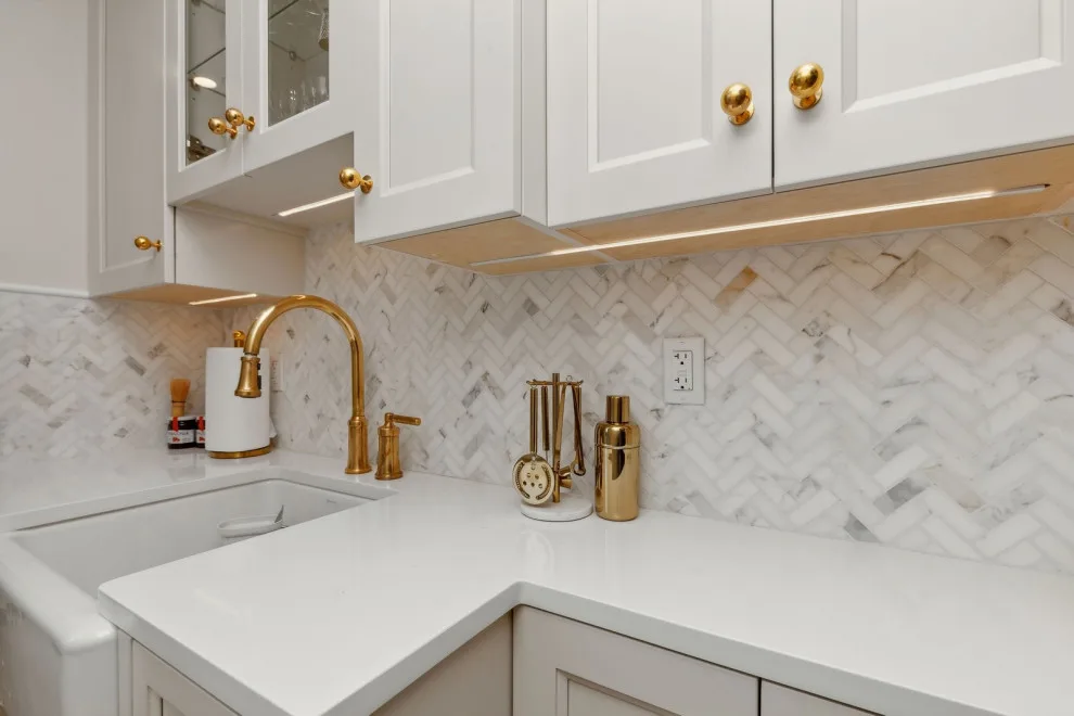 Stylish New York City Renovation by Essential NY - Photo 8