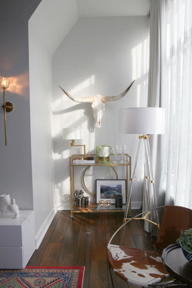 Silk Residences by Jones Design Group LLC - Photo 3