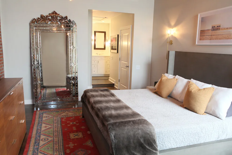 Silk Residences by Jones Design Group LLC - Photo 2