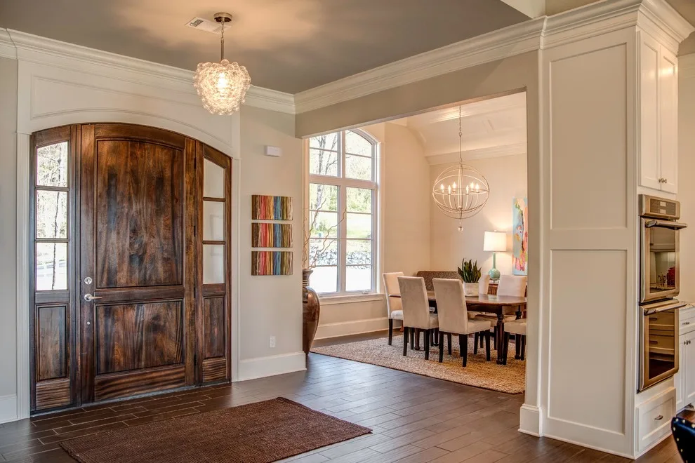 Timeless Transitional Bespoke Residence by M & R Sarver Construction - Photo 7