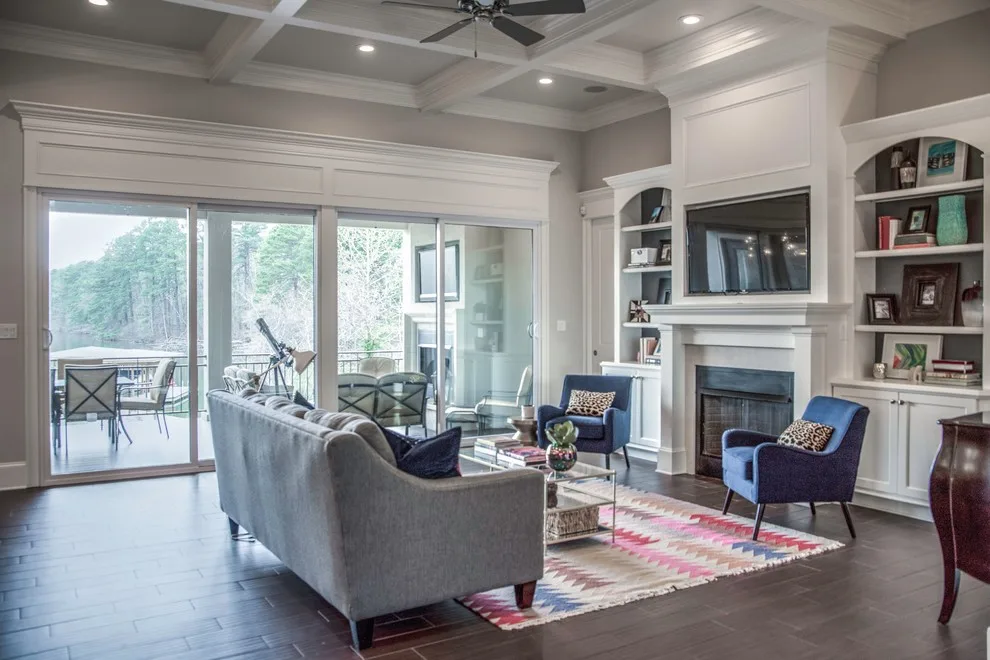 Timeless Transitional Bespoke Residence by M & R Sarver Construction - Photo 6