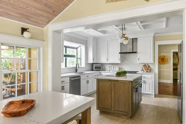 Elegant Simple Kitchen by Sarah Kraus Bartelson - S&W Kitchens - Photo 12