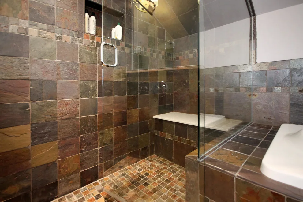 Clear Vision Home by Sure Foot Builders Inc. - Photo 3