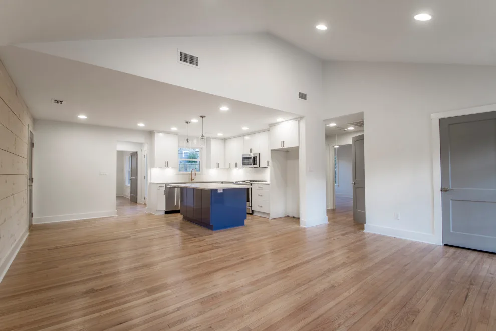 Sleek Contemporary Cottage by Dwellings, Inc. - Photo 4