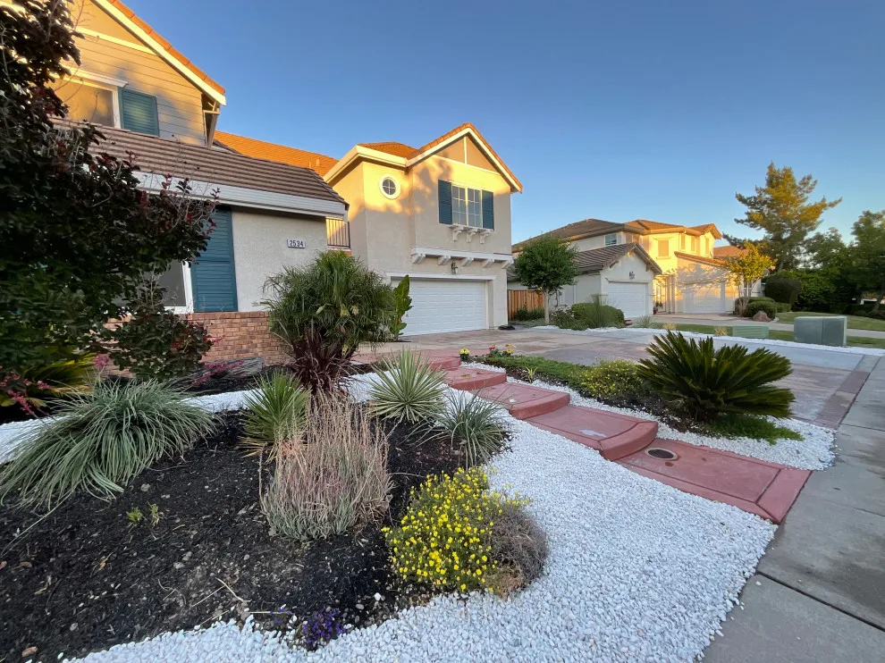 Noor Construction Inc. - Photo 2