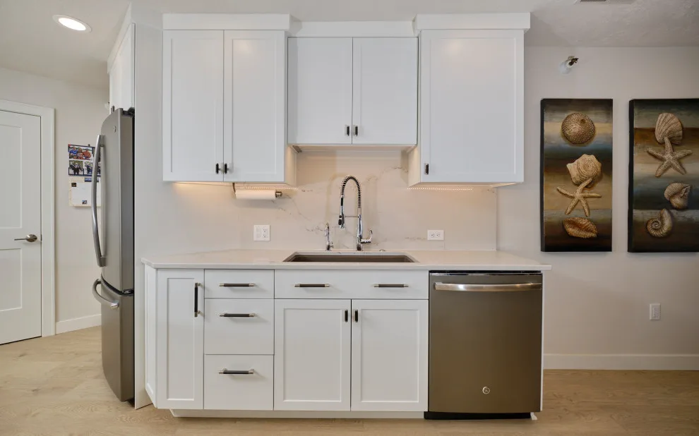Modern Condo Makeover by 3D Builders - Photo 5