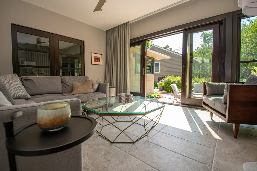 Modern Extension by EdgeWork Design Build - Photo 4