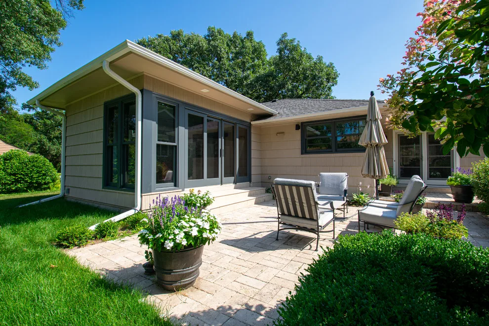 Modern Extension by EdgeWork Design Build - Photo 12