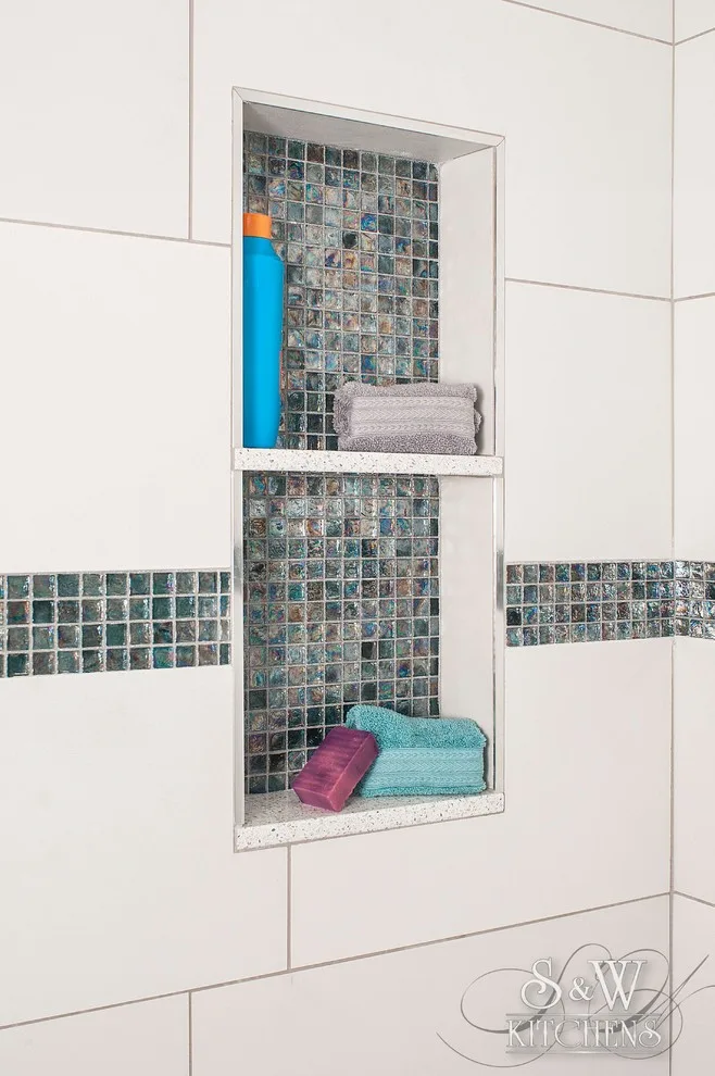 Modern Children's Jack & Jill Bathroom by Sarah Kraus Bartelson - S&W Kitchens - Photo 5