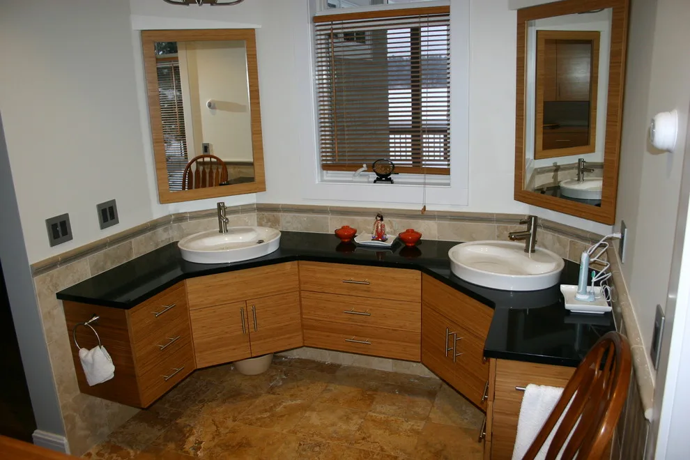 Modern Kitchen and Bathroom by Zalewski Associates Inc. - Photo 2