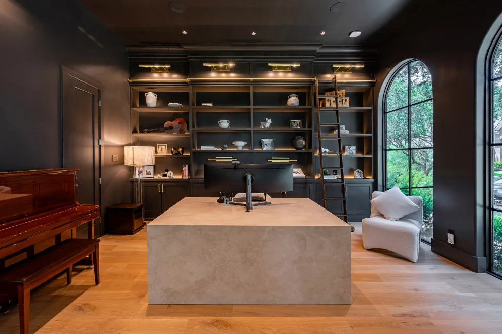 Modern Home Design and Renovation by JoJo Wong Design And Build - Photo 3