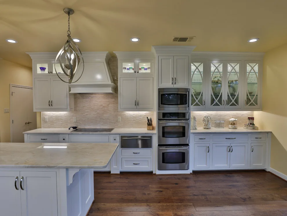 Modern Makeover by Fred Parker Company, Inc. - Photo 4