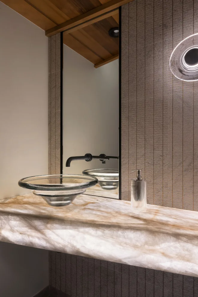 Modern Peak Sanctuary by B Street Design - Photo 7