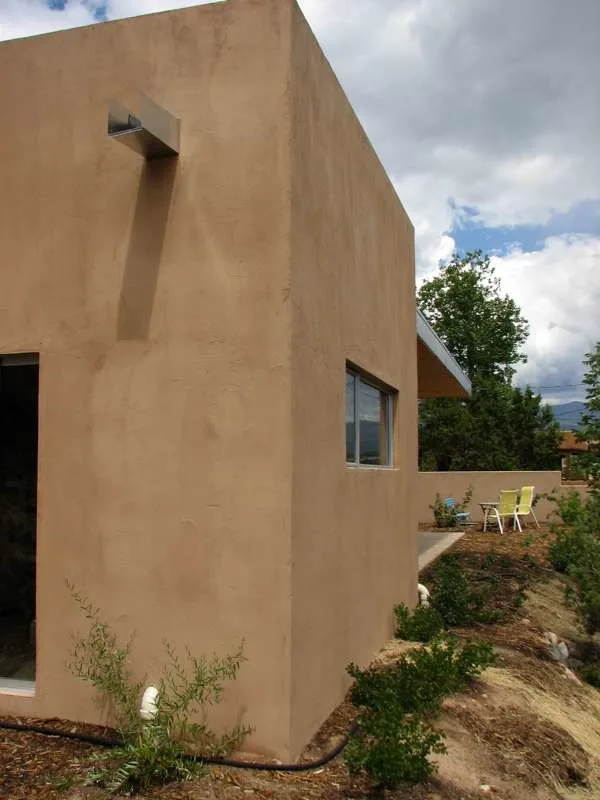 Chic Compact Contemporary Residence in Santa Fe NM by Modern Design+Construction, Inc. - Photo 11