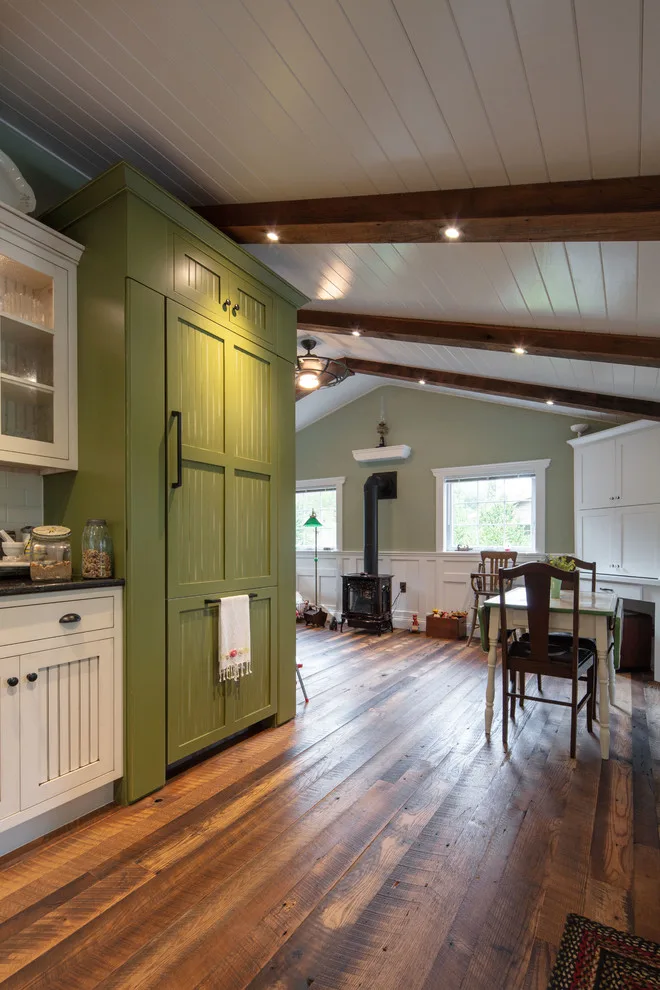 Cottage-Style Tiny House by Trinity Design & Remodel - Photo 5