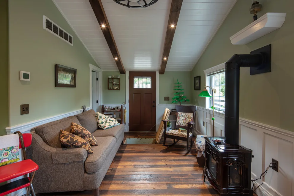 Cottage-Style Tiny House by Trinity Design & Remodel - Photo 9
