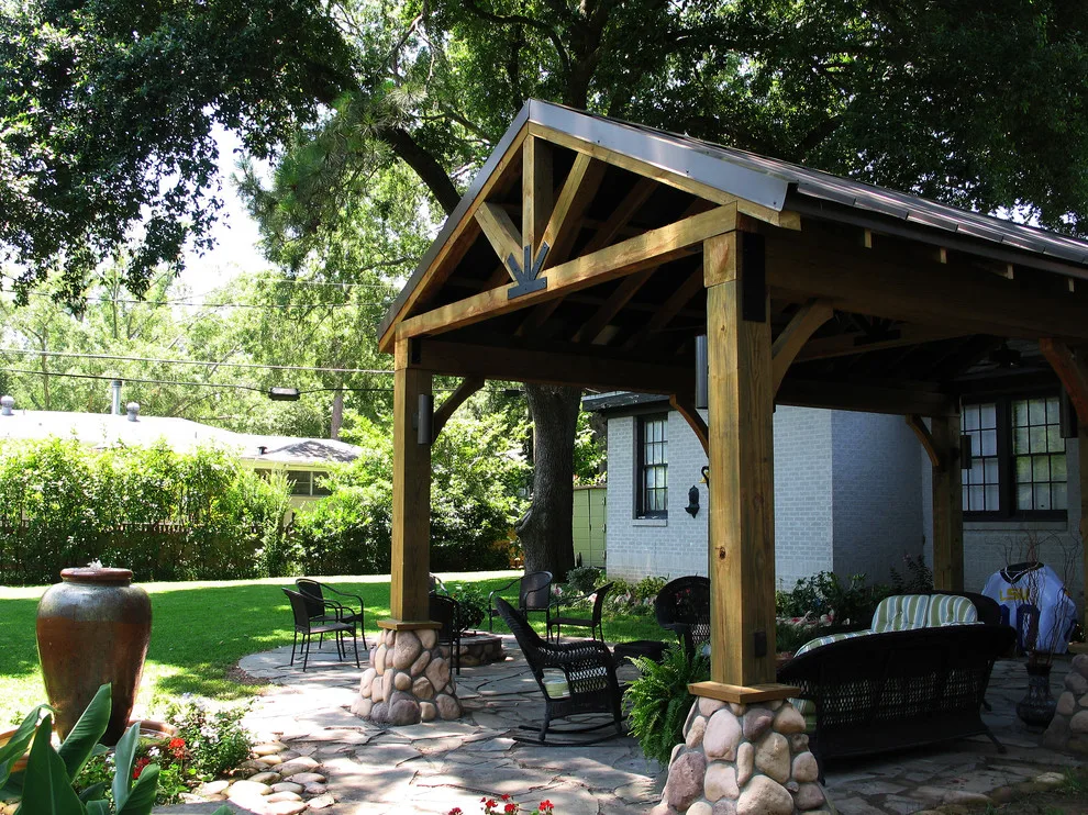 Craftsman-Inspired Outdoor Living Space by JEB Design/Build - Photo 4