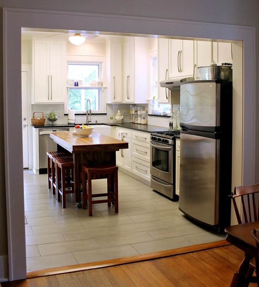 Shreveport Rustic Kitchen by Jackson Construction, Inc. - Photo 2