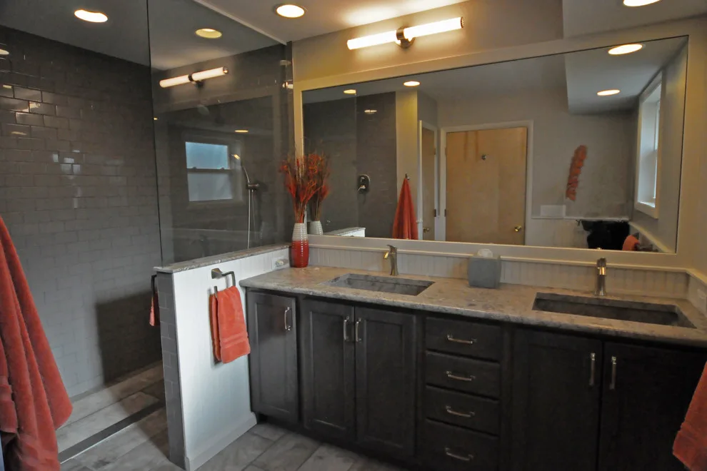 Barrier-free bathroom by Strathmore Construction LLC - Photo 2