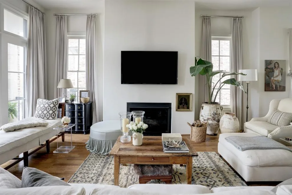 Bespoke Home Interior Design Inspirations by JoJo Wong Design And Build - Photo 10
