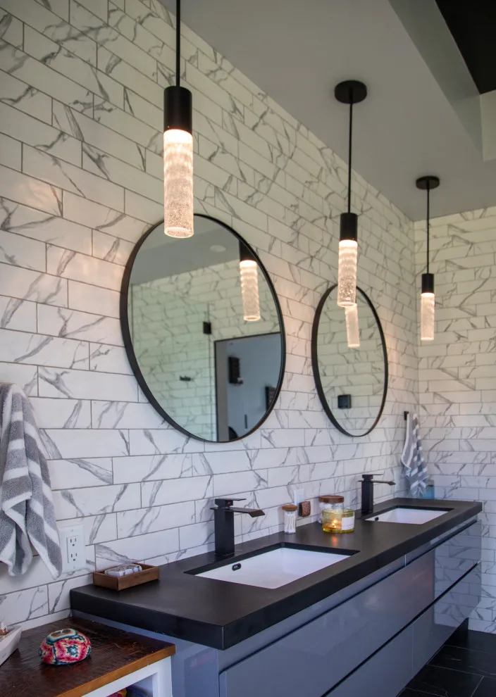 Modern farmhouse by House To Home Builders - Photo 15
