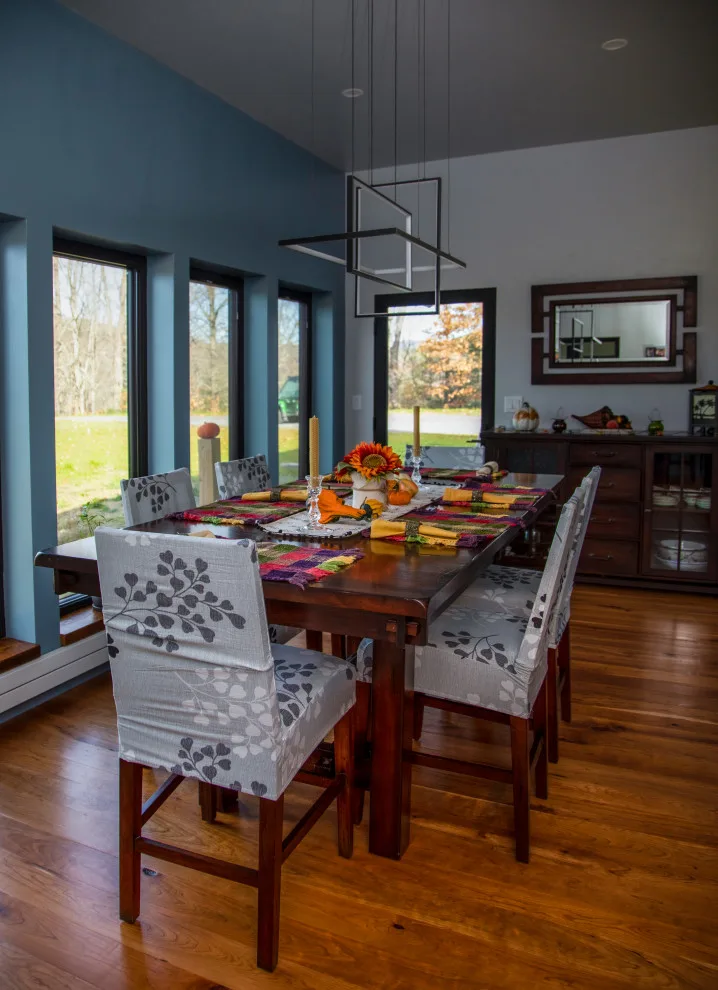 Modern farmhouse by House To Home Builders - Photo 27