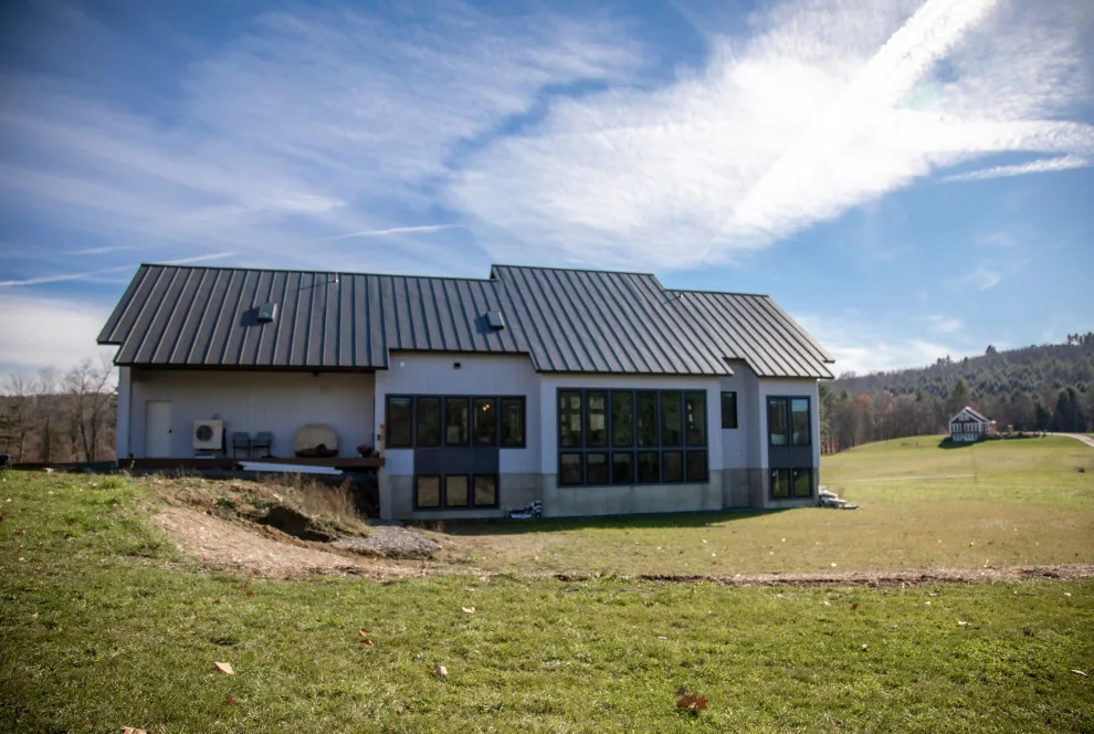 Modern farmhouse by House To Home Builders - Photo 18