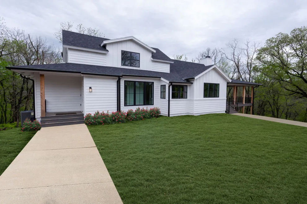 Modern-Inspired Custom Farmhouse by Owen Homes LLC - Photo 6