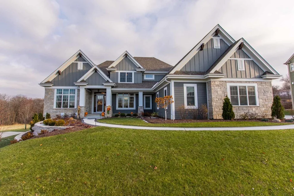Personalized 1.5 Story Home by Aspen Homes Inc - Photo 27