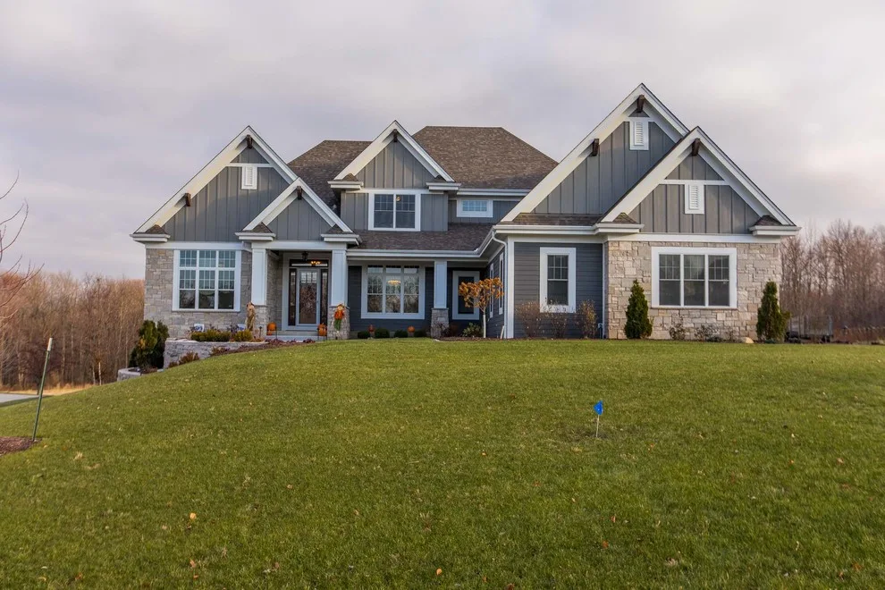 Personalized 1.5 Story Home by Aspen Homes Inc - Photo 108