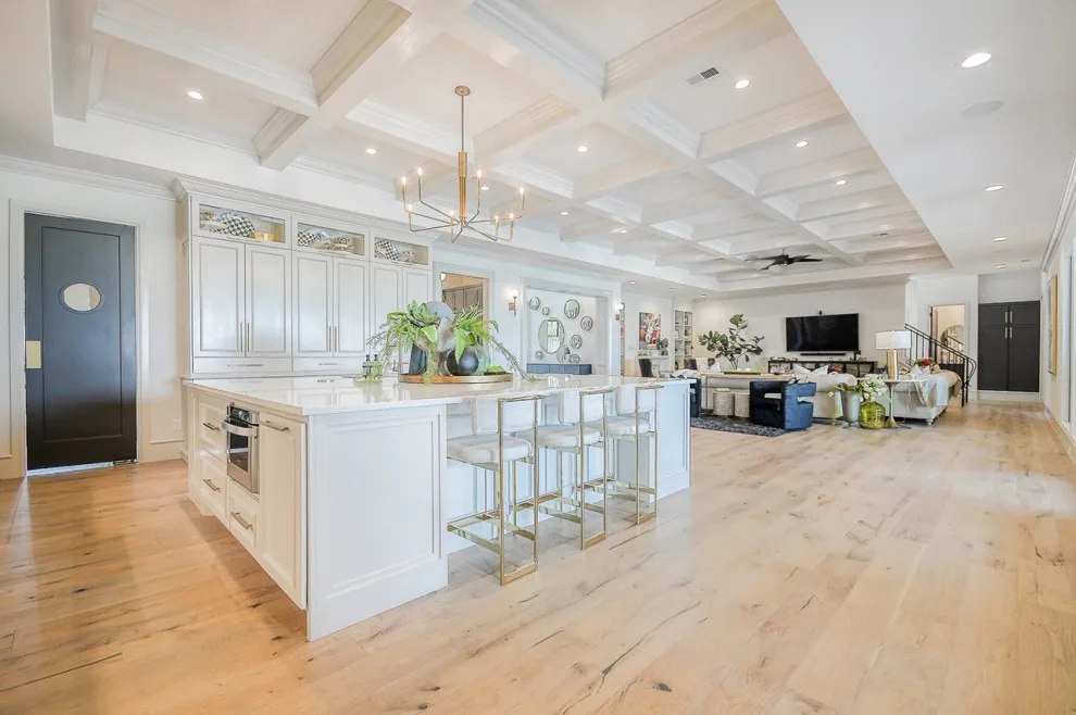 Personalized Getaway by Byrd Building - Photo 9