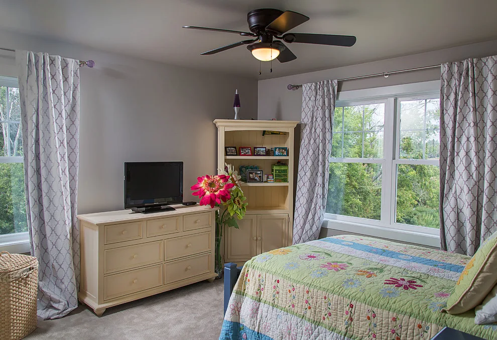 De Pere Two-Level by Dickinson Homes - Photo 13