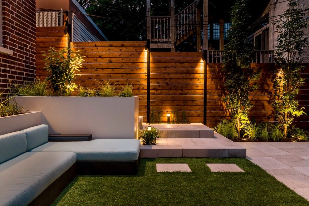 Modern Meets Traditional by Chicago Specialty Gardens, Inc. - Photo 2