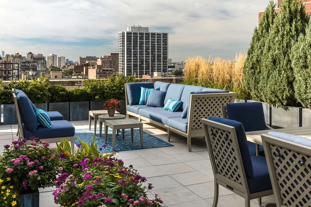 Classic Lake Shore Drive Penthouse by Chicago Specialty Gardens, Inc. - Photo 3