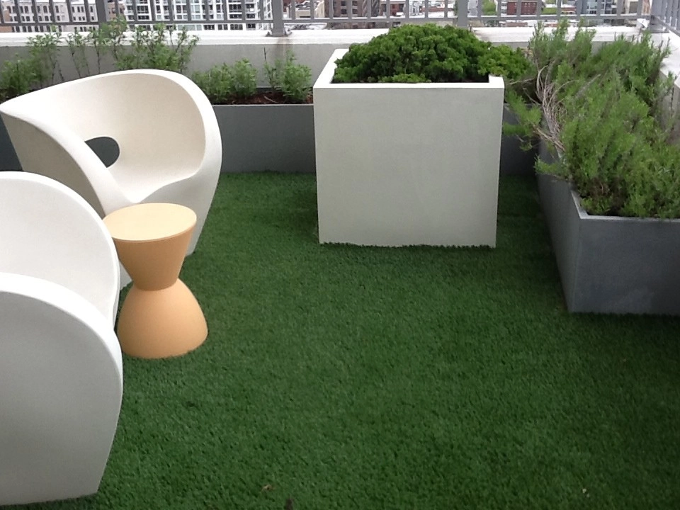 South Beach in Chicago by Chicago Specialty Gardens, Inc. - Photo 8