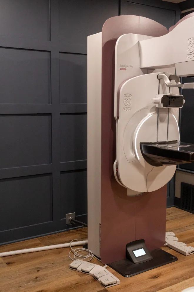 Imaging Center: Embracing Style and Mammograms by Julianne's Design & Build - Photo 20