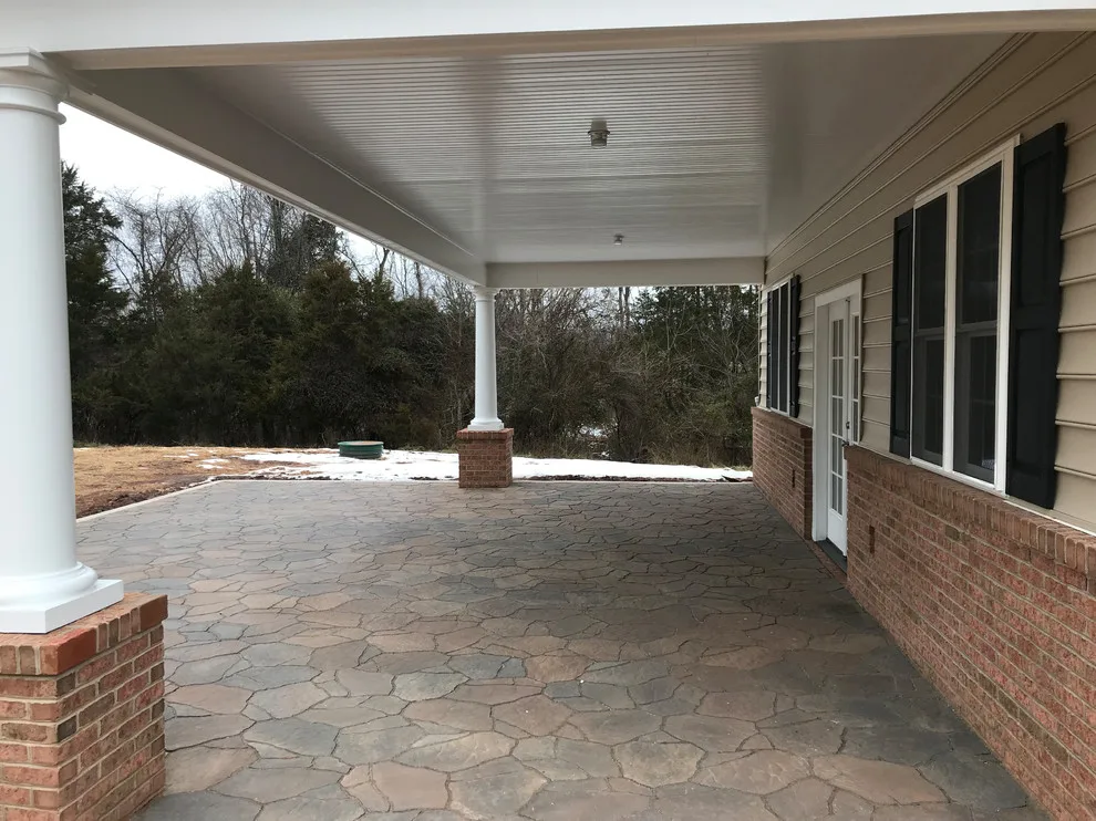 Thomas Custom Builders - Photo 5