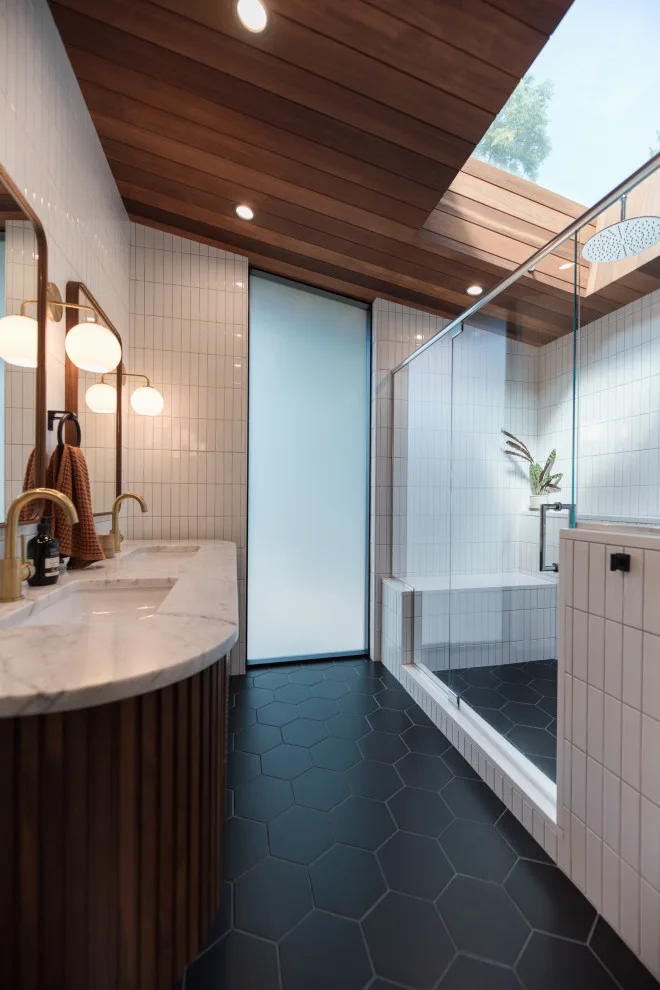 Devonshire MCM Revamp by Labra Design Build - Photo 16