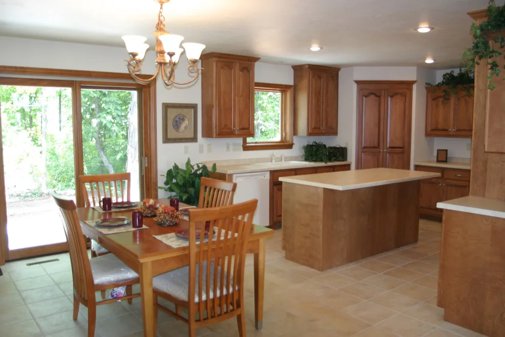 Eating Areas by Bay Lakes Builders - Photo 8