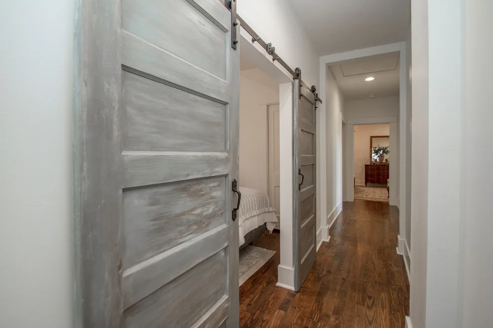 Entryways by Reform Design+Build - Photo 5