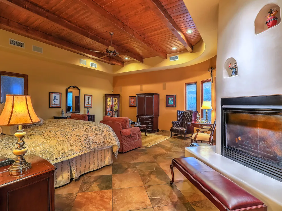 Theatrical Southwestern by ECOterra Design Build - Photo 35
